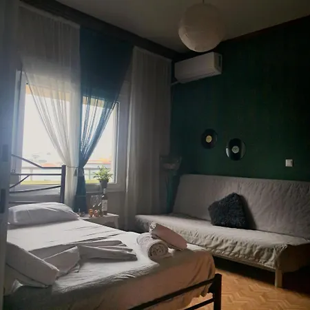 Compass * Kavala